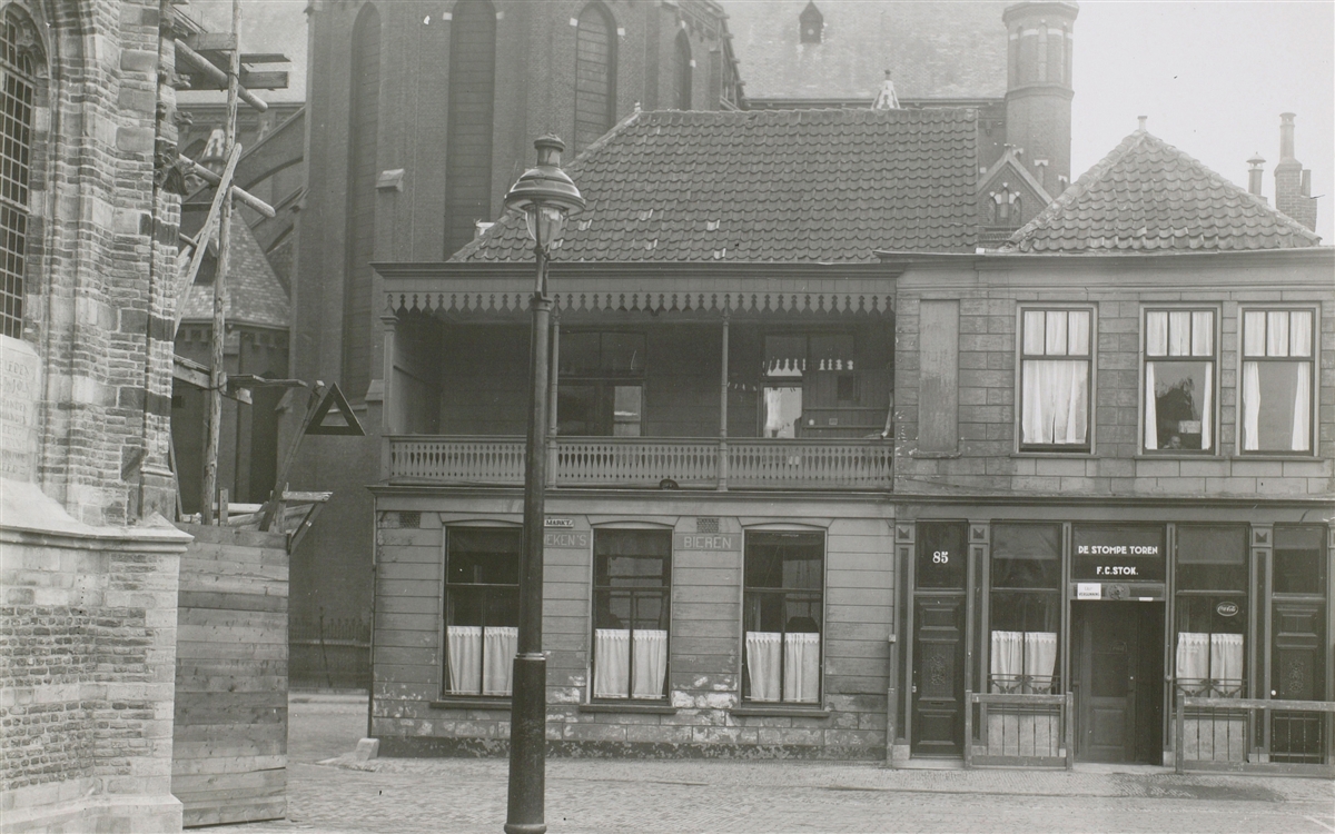 markt 85 delft