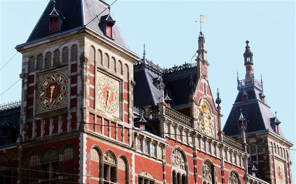 amsterdam Centraal Cuypersgebuow